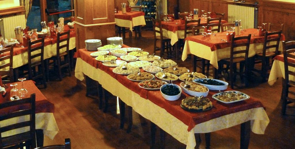 Hotel Londra Acceglio Dış mekan fotoğraf