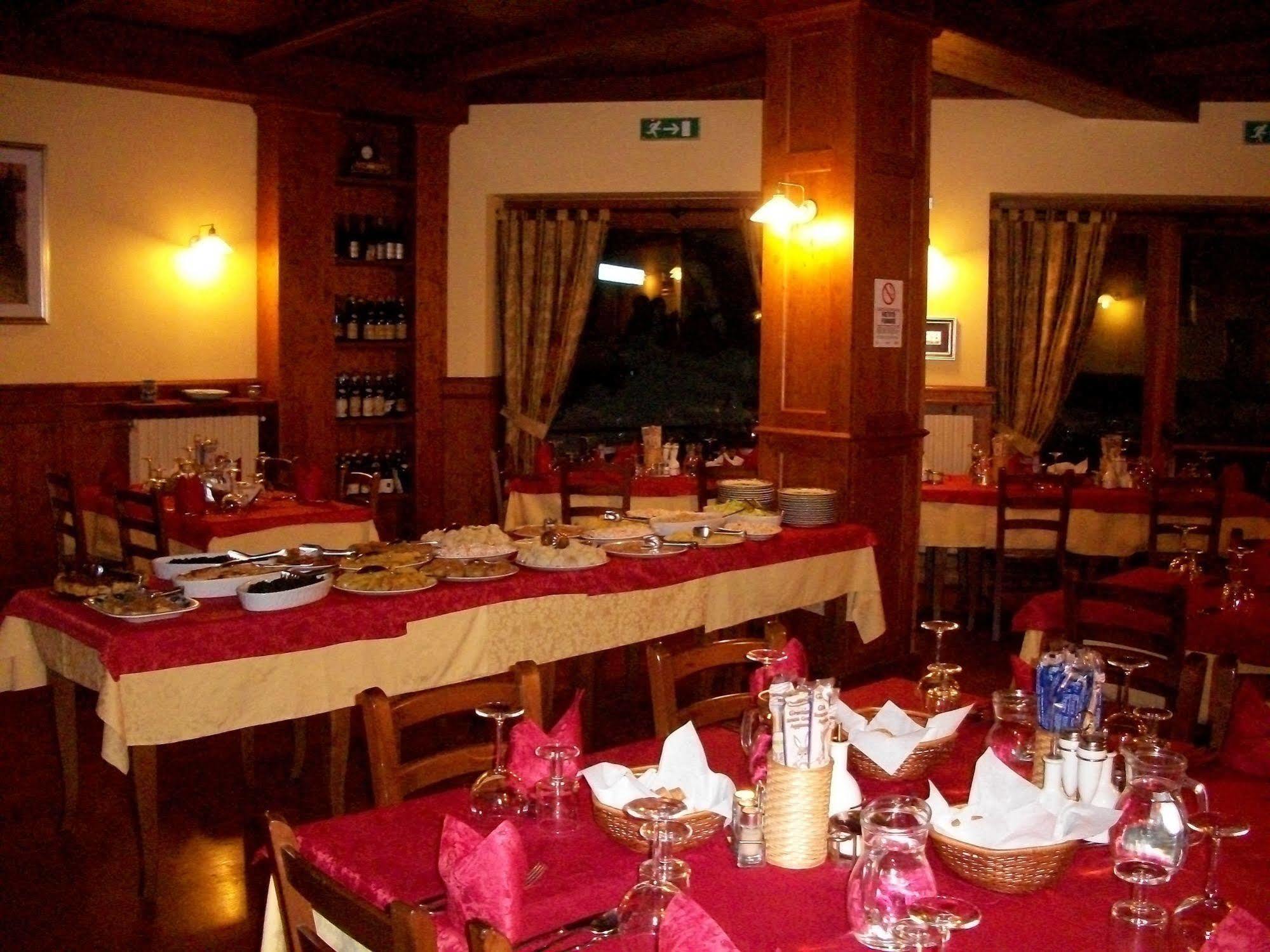 Hotel Londra Acceglio Dış mekan fotoğraf