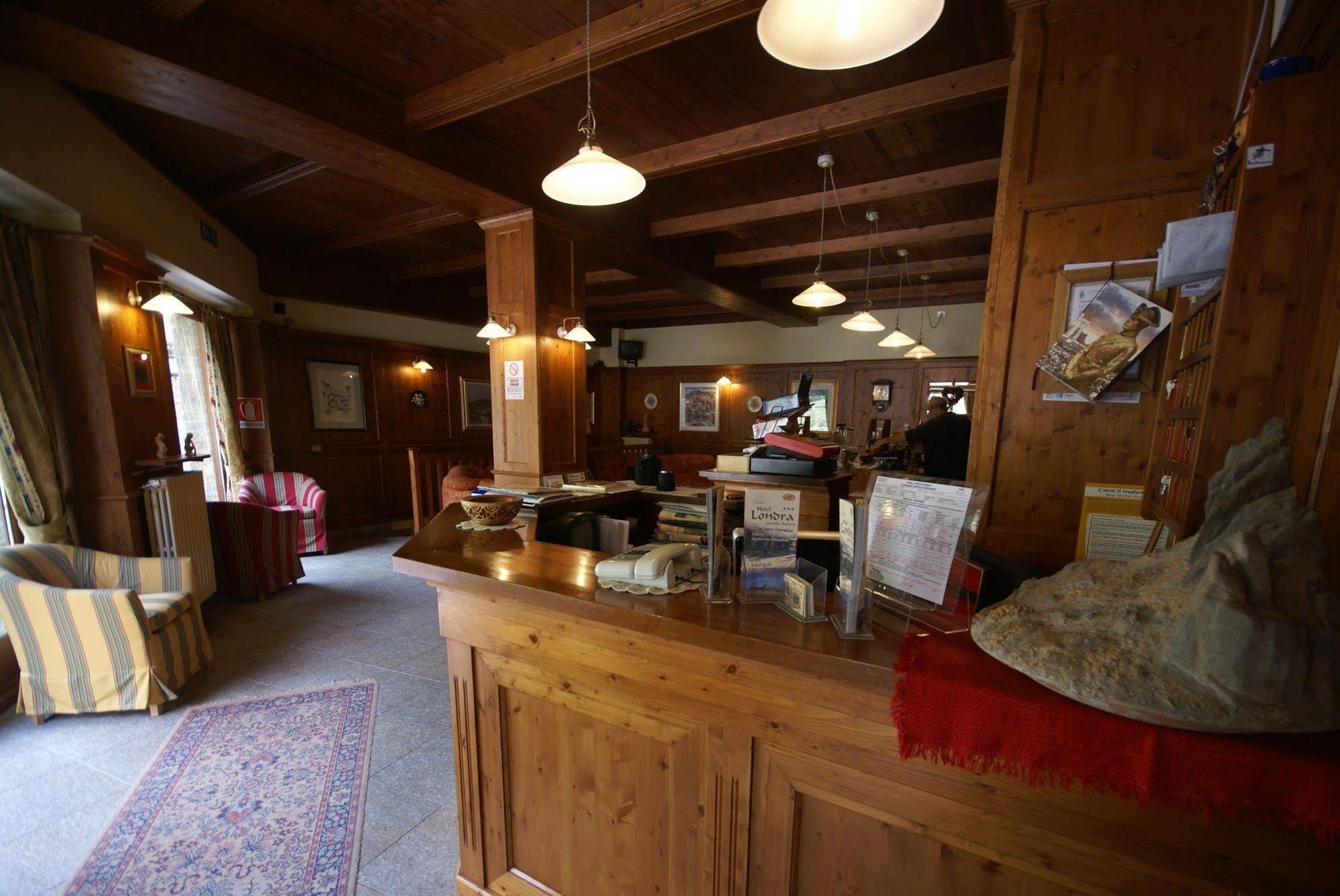 Hotel Londra Acceglio Dış mekan fotoğraf